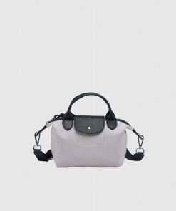 Topwearshop.shop18730995b9 1